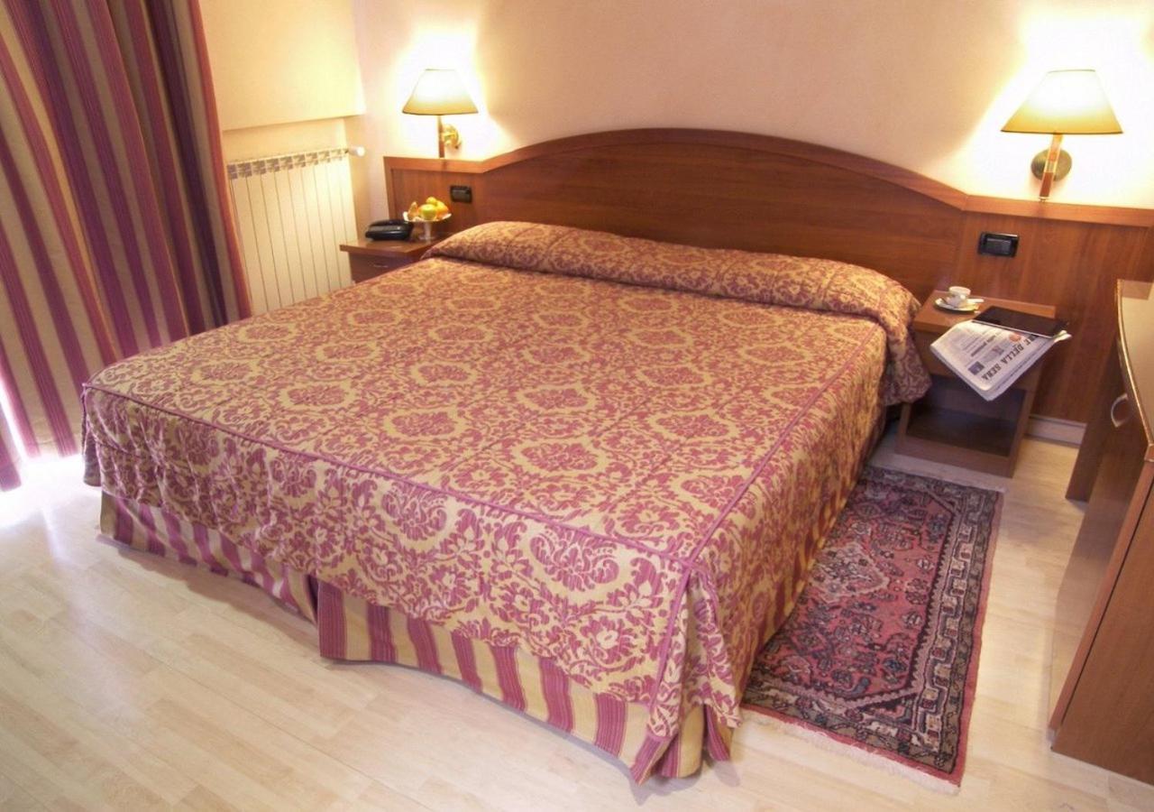 Coccodrillo Hotel & Apartments Varazze Zewnętrze zdjęcie
