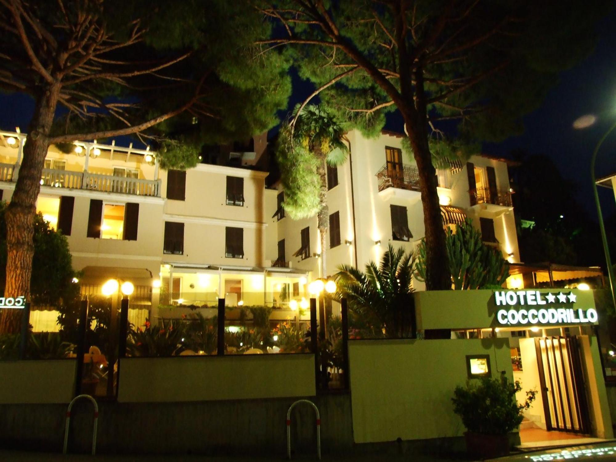 Coccodrillo Hotel & Apartments Varazze Zewnętrze zdjęcie