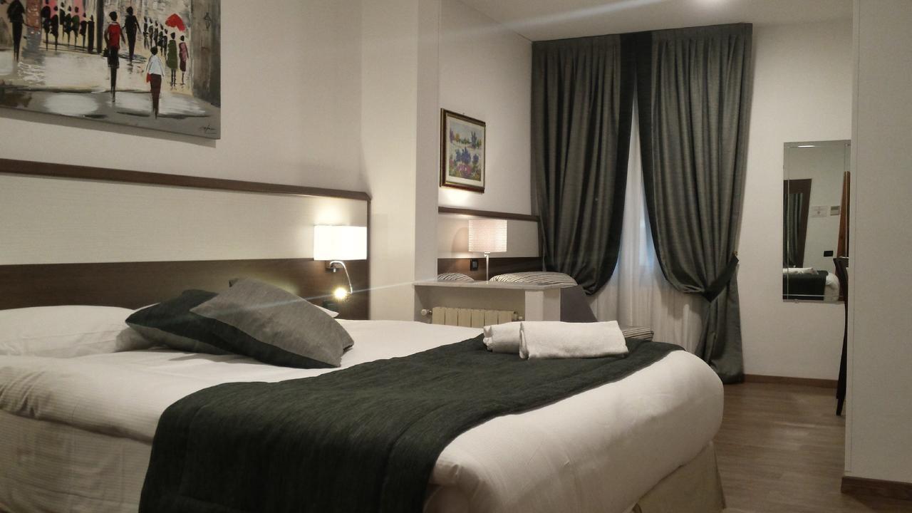 Coccodrillo Hotel & Apartments Varazze Zewnętrze zdjęcie